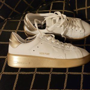 Golden Goose
